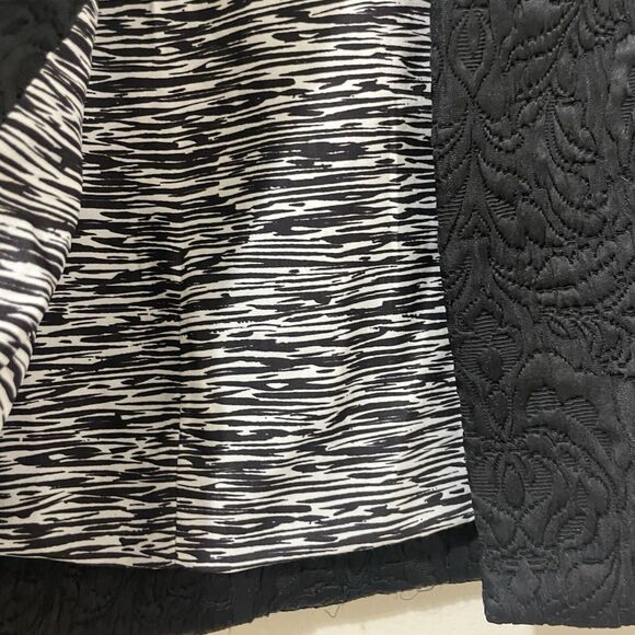 Raoul Black Interference Ivory Brocade 3/4 Sleeve Short Shoulder Jacket Size 2 - Picture 4 of 5